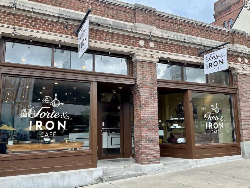 Torte & Iron Cafe